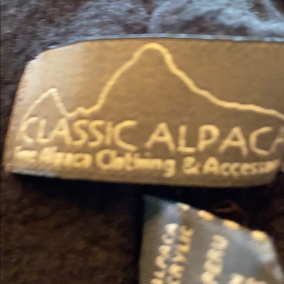 Classic Alpaca beanie with ear flaps - Picture 5 of 6